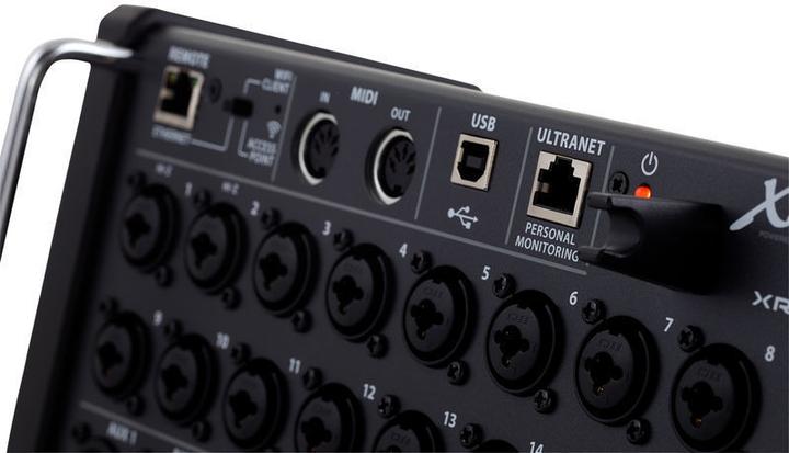 Productafbeelding Behringer X Air Xr18 (Studio en live mixer)