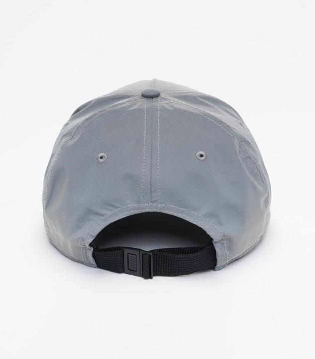 Produktbild FILA Bianco Reflective Linear Logo Snapback Cap (One Size)