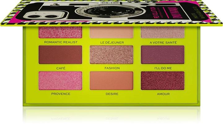 Produktbild Makeup Revolution Emily In Paris Camera Queen Eyeshadow Palette