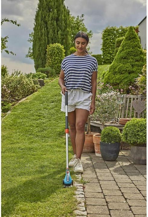 Productafbeelding Gardena Set accu grasscharen ClasssicCut Li (Oplaadbare batterij)