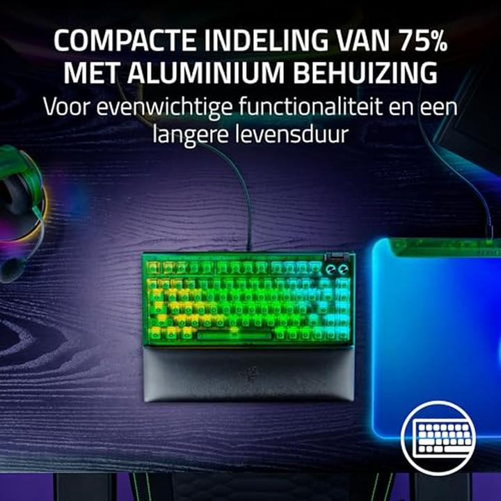 Actual product image Razer Blackwidow V4 75% Phantom Green (Cable)