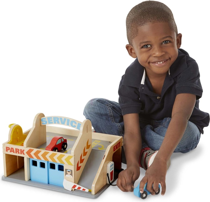 Produktbild Melissa & Doug Tankstelle mit Parkhaus