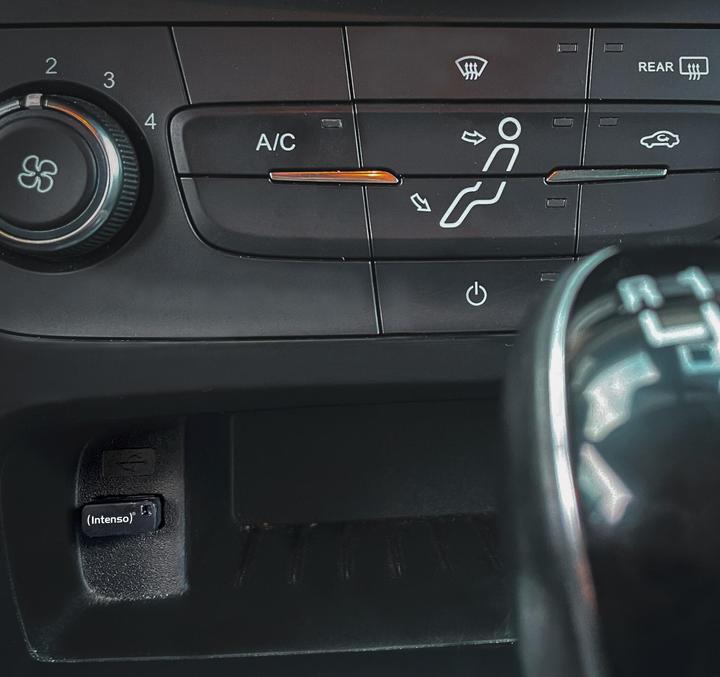 Image du produit Intenso micro ligne (32 Go, USB-A)