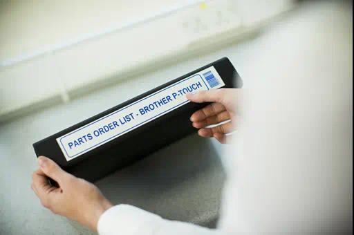 Produktbild Brother P-Touch (3.60 cm, Blau)