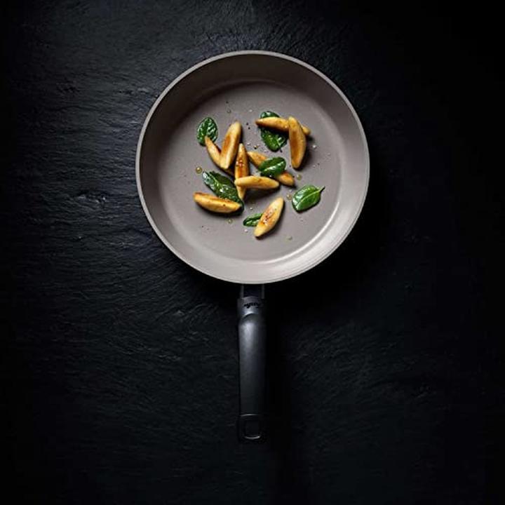 Produktbild Fissler Ceratal Comfort Pannenset mit keramischer Antiaanbaklaag, Made in Germany (Pfannenset + Topfset, Aluminium)