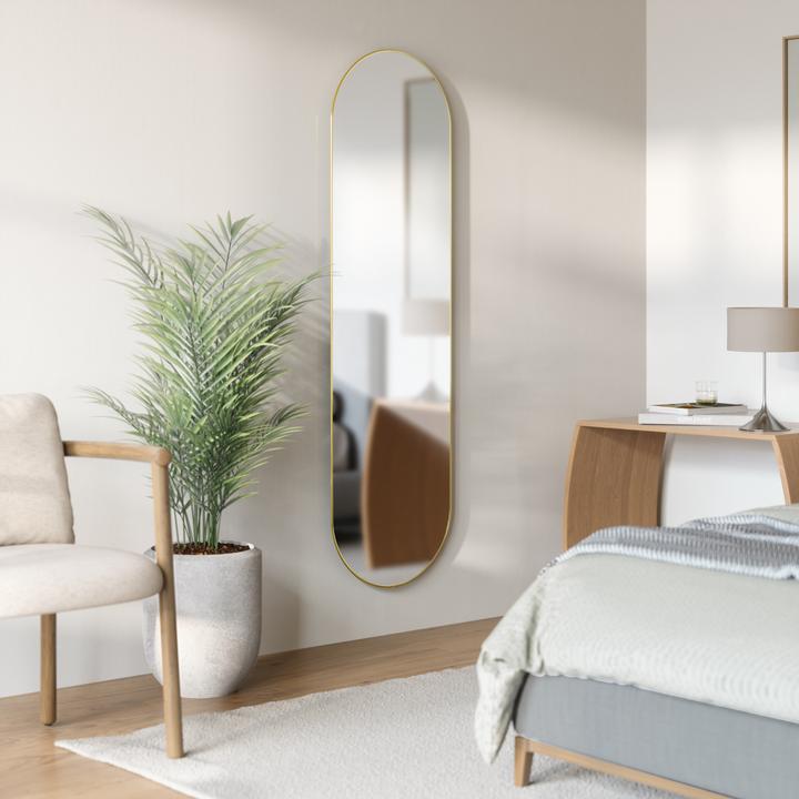 Actual product image Umbra HUBBA PILL MIRROR 157x45 BRASS