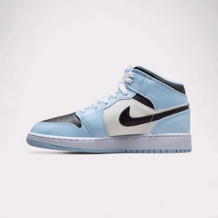 Produktbild Nike Air Jordan (37.5)