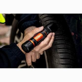 Actual product image Neo Flashlight Battery powered flashlight 6xAA 1500 lm CREE XHP50.2 LED (18.40 cm, 1500 lm)