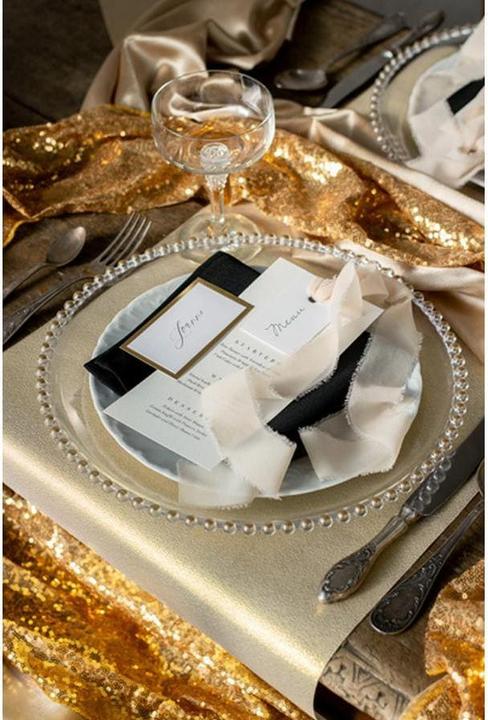 Actual product image Partydeco Tischläufer mit goldenen Pailletten (30 x 500 cm)