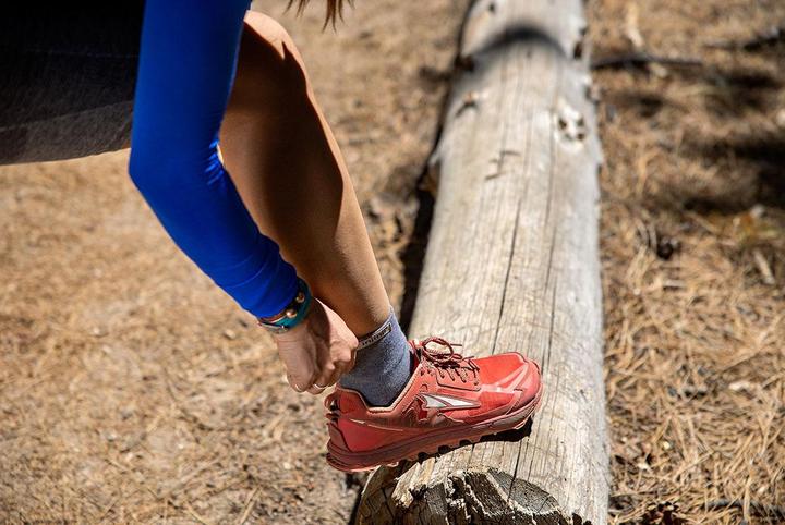 Actual product image Injinji Women's Trail MW Mini-Crew (M/L)