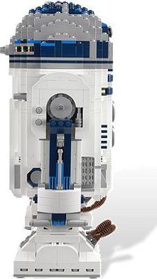 Actual product image LEGO Star Wars R2 D2 (10225, LEGO Star Wars)