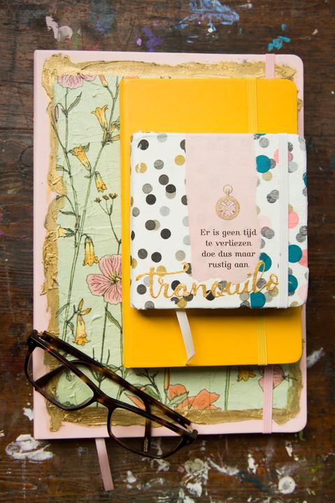 Actual product image Talens Sketchbook 12x12 white (12 x 12 cm)