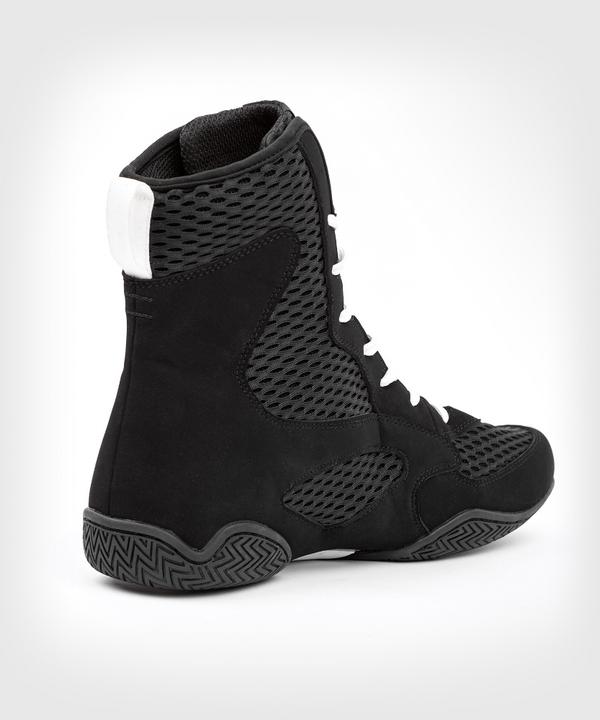 Actual product image Venum Contender Boxing Shoes - Black/White (44)