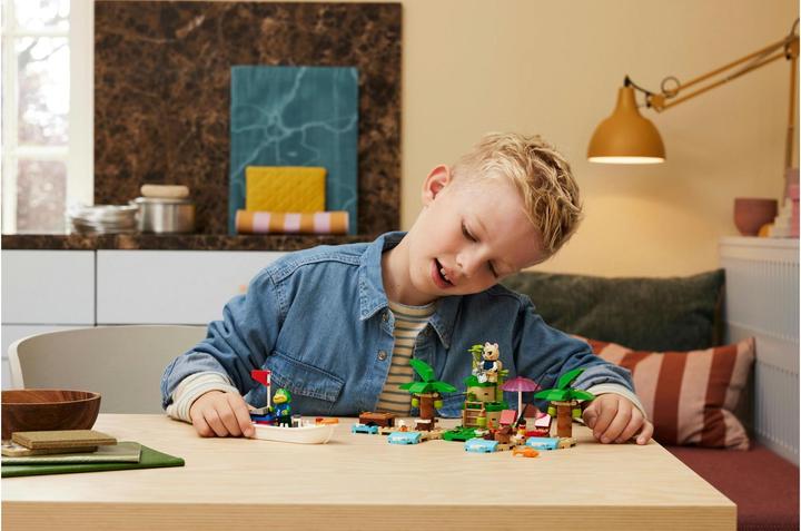 Actual product image LEGO Captain's island boat tour (77048, LEGO Animal Crossing)