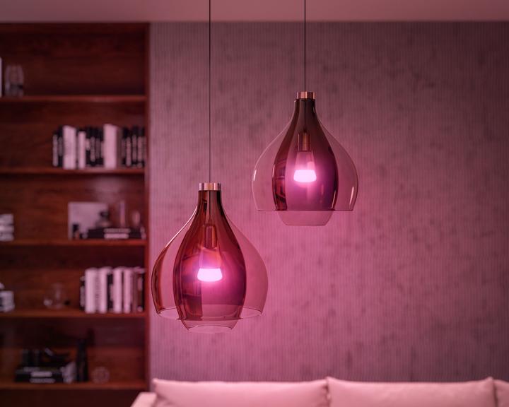 Actual product image Philips Hue White & Color Ambiance BT (E27, 9 W, 1100 lm, 2 x, F)