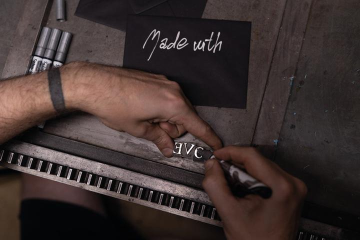 Produktbild Schneider 2 Paint Lackmarker chrom 0,8 - 2,0 mm (2x)