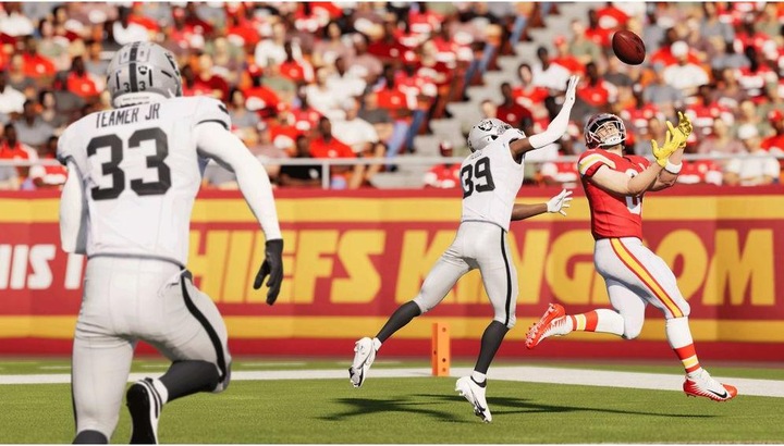 Image du produit EA Games Madden NFL 24 (PS5, EN)