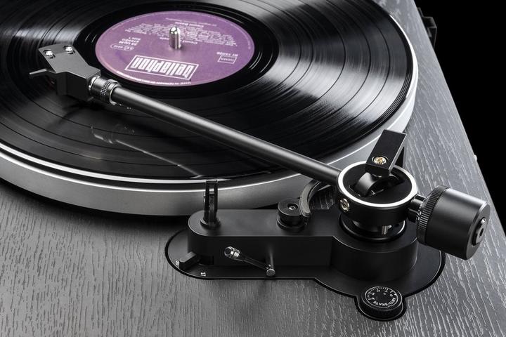 Dual CS 529 BT platine hifi entièrement automatique *noir* avec Bluetooth (Automatique)