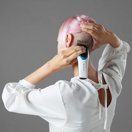 Produktbild Remington Kabelloser Haarschneider mit japanischen Stahlklingen und Präzisionsregler