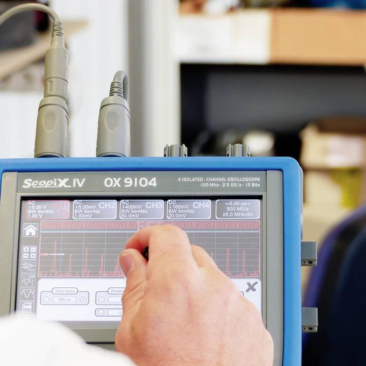 Immagine prodotto Metrix OX 9062 Oscilloscopio digitale 60 MHz a 2 canali 2,5 GSa/s 100 kpts 12 Bit Dig (CAT II 1000V, CAT III 600V)