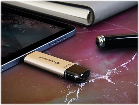 Produktbild Transcend JetFlash 930C (512 GB, USB-C, USB-A, USB 3.2)
