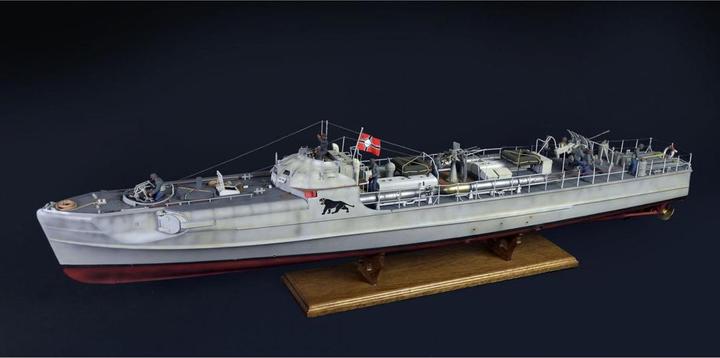 Actual product image Italeri Speedboat S100 PRM