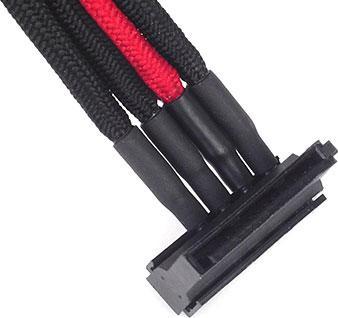 Produktbild Silverstone 4-Pol-Molex zu 4x SATA Kabel (30 cm, SATA)