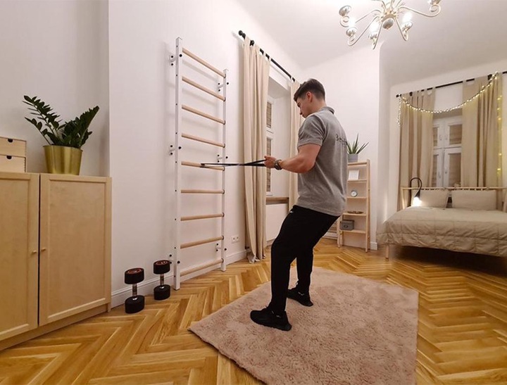 Immagine prodotto BenchK Barre a muro 700W