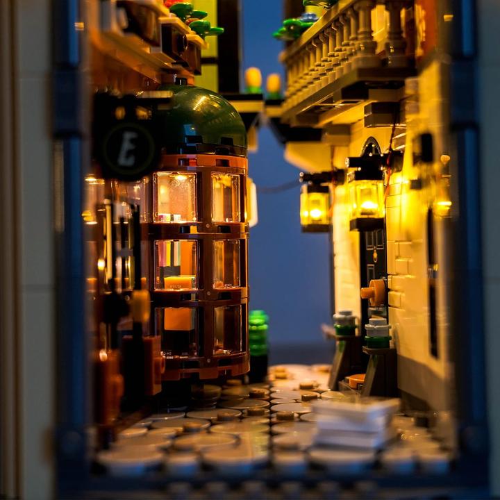 Produktbild BrickBling LED Licht Set für LEGO Sherlock Holmes: Bücherstütze (10351) inkl. Fernbedienung