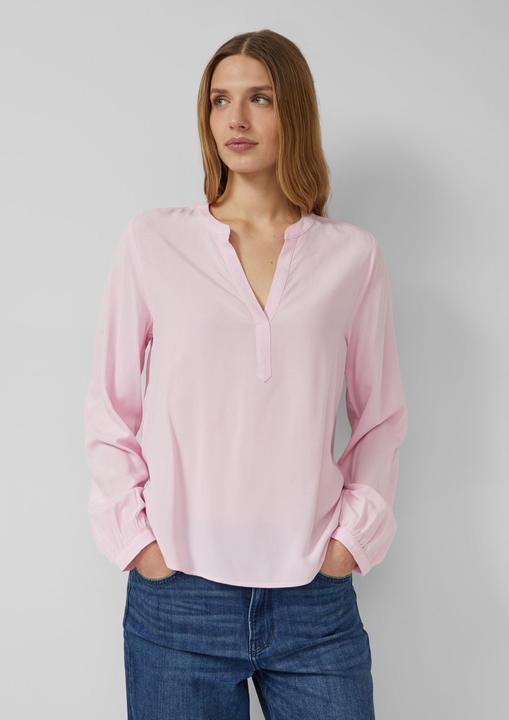 Immagine prodotto s.Oliver Bluse Fliessende Viskosebluse mit Rundhals mit V-Ausschnitt (32)