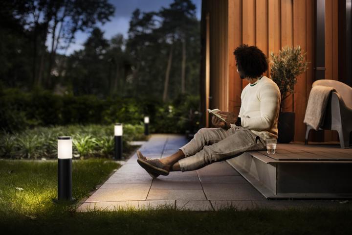Actual product image Philips Utrecht (600 lm, IP44)