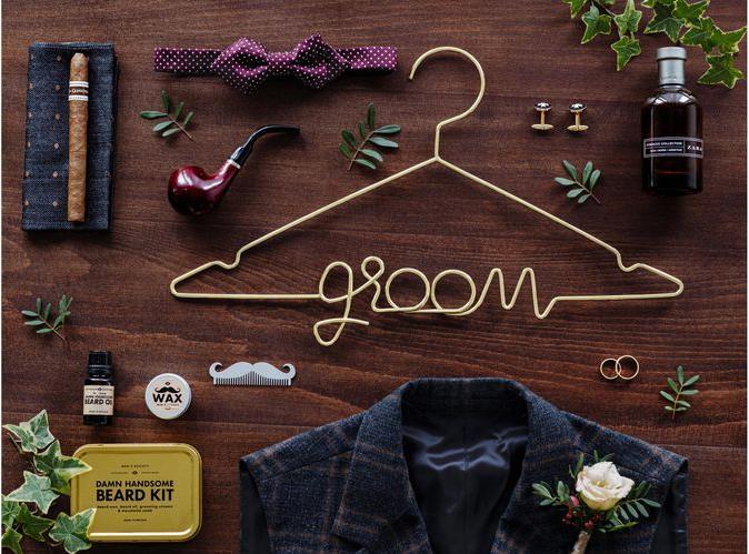 Actual product image Partydeco Party accessory hanger Groom 45 x 27 cm, gold (1 x)