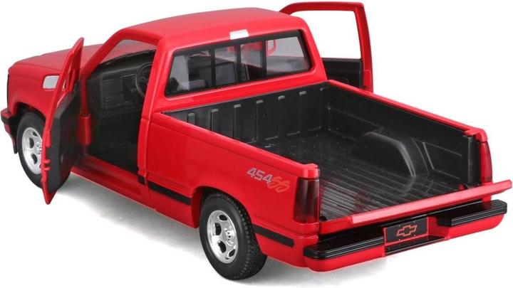 Actual product image Maisto Chevrolet 454 SS Pick-up 1993 1/24 red
