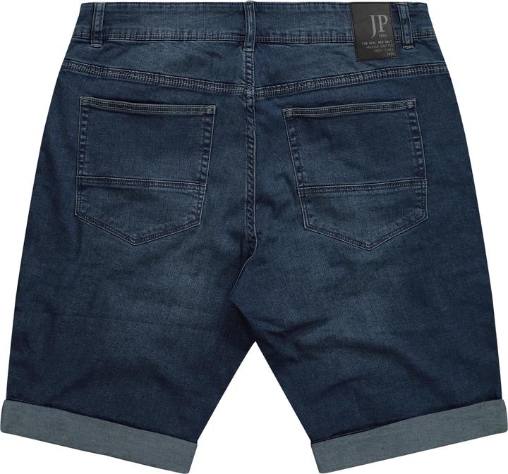 Image du produit JP1880 Bermuda en jean ultra-léger. Coupe Regular Fit, 5 poches. Disponible jusqu'au 74. (70)