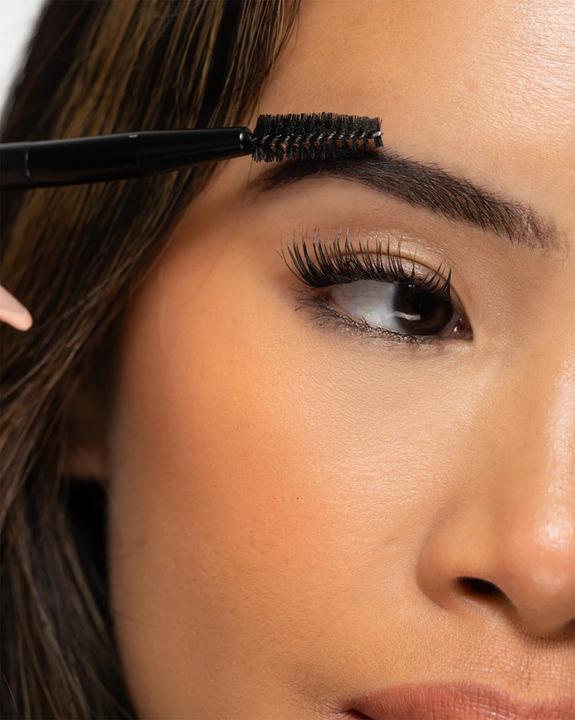 Actual product image Brush Works Double Ended Brow Brush and Spoolie (Eyebrows)