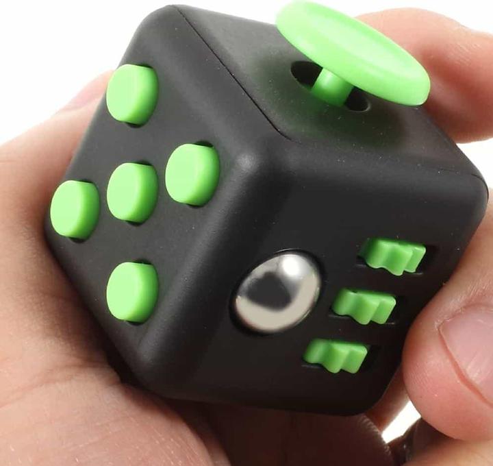 Actual product image Ueli Express Fidget Cube Green