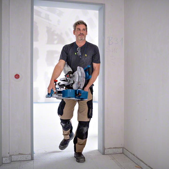 Image du produit Bosch Professional Scie pendulaire à onglet à accu Click+Go GCM 18V-216 D BITURBO