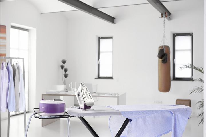 Produktbild Braun CareStyle Compact IS 2144 VI (2400 W, 440 g/min)