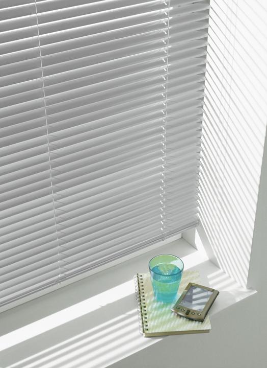 Actual product image Gardinia Aluminum blind 120x130 cm (120 x 130 cm)