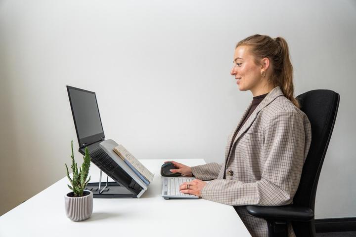 Produktbild Bakker Elkhuizen Laptop Stand Circular