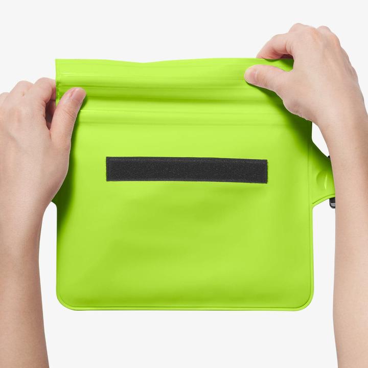 Actual product image Spigen A620 Universal