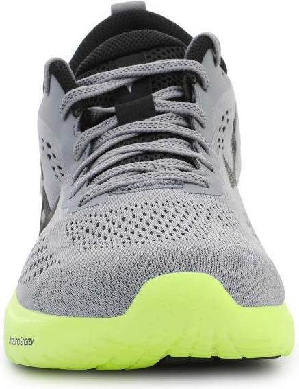 Actual product image Mizuno Wave Revolt (46)