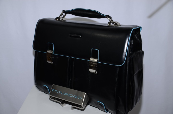 Immagine prodotto Piquadro Borsa per computer portatile Cartella quadrata blu
