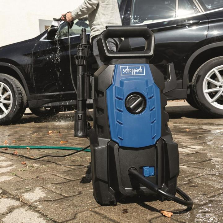 Produktbild Scheppach Hochdruckreiniger 1400W, 110 bar inkl. Quick-Connect-System & Zubehör (Netzbetrieb, Stromversorgung über USB)