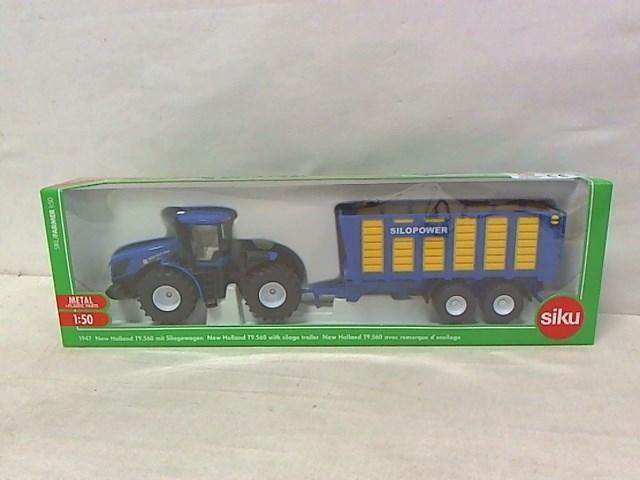 Actual product image Siku New Holland articulated trailer with silage wagon
