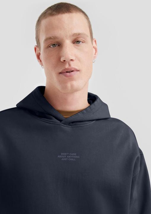 Produktbild s.Oliver Sweatshirt Gewaschener Hoodie mit kleinem Frontprint (M)
