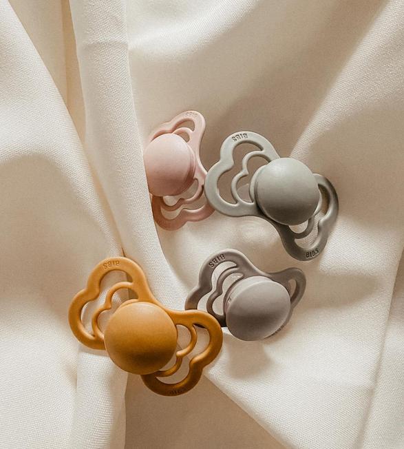 Actual product image Bibs Supreme Oak Silicone