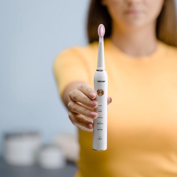 Actual product image Zelmer ZTB1010W biały (Sonic toothbrush)