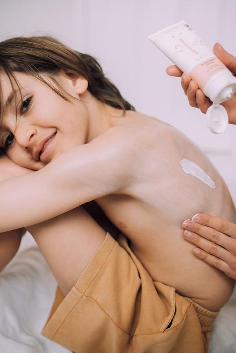 Image du produit Naïf Crèmes solaires (Crème solaire, SPF 50, 100 ml, 133 g)