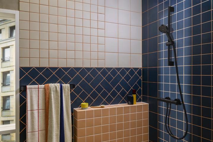 Actual product image hansgrohe Activera Select S Shower Set with EcoSmart Water-Saving Head, 2 Spray Types, Hose and Bar